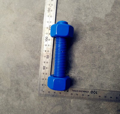 Manufacturer ZZ provides various coating of bolts and nuts for overseas.